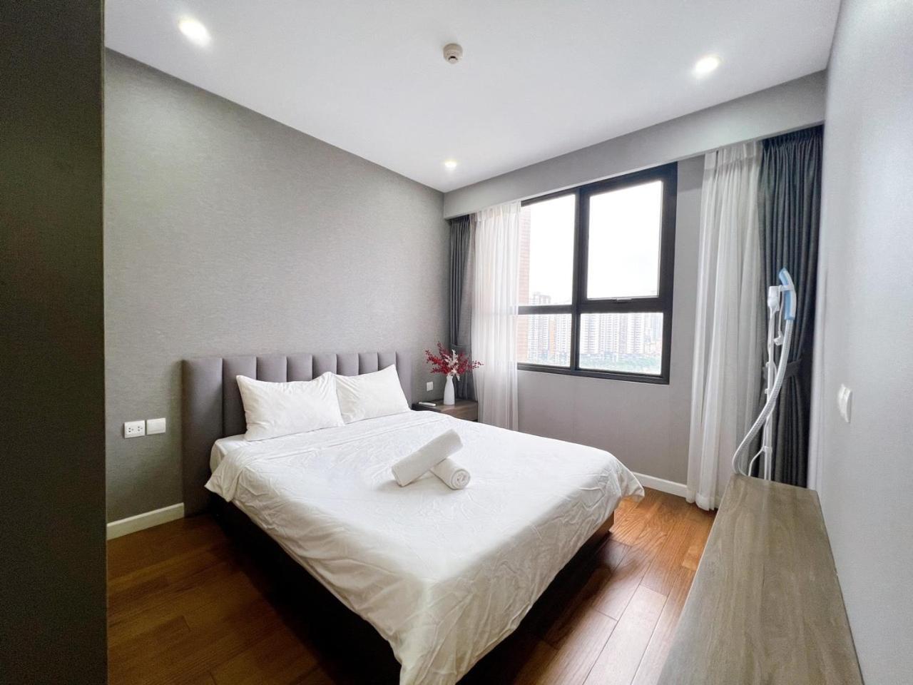 Lilyhome - Vinhomes D'Capitale Services Apartment Ханой Екстер'єр фото